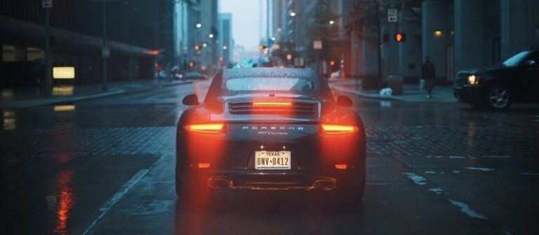 light-road-street-car-night-wet-1175701-pxhere.com