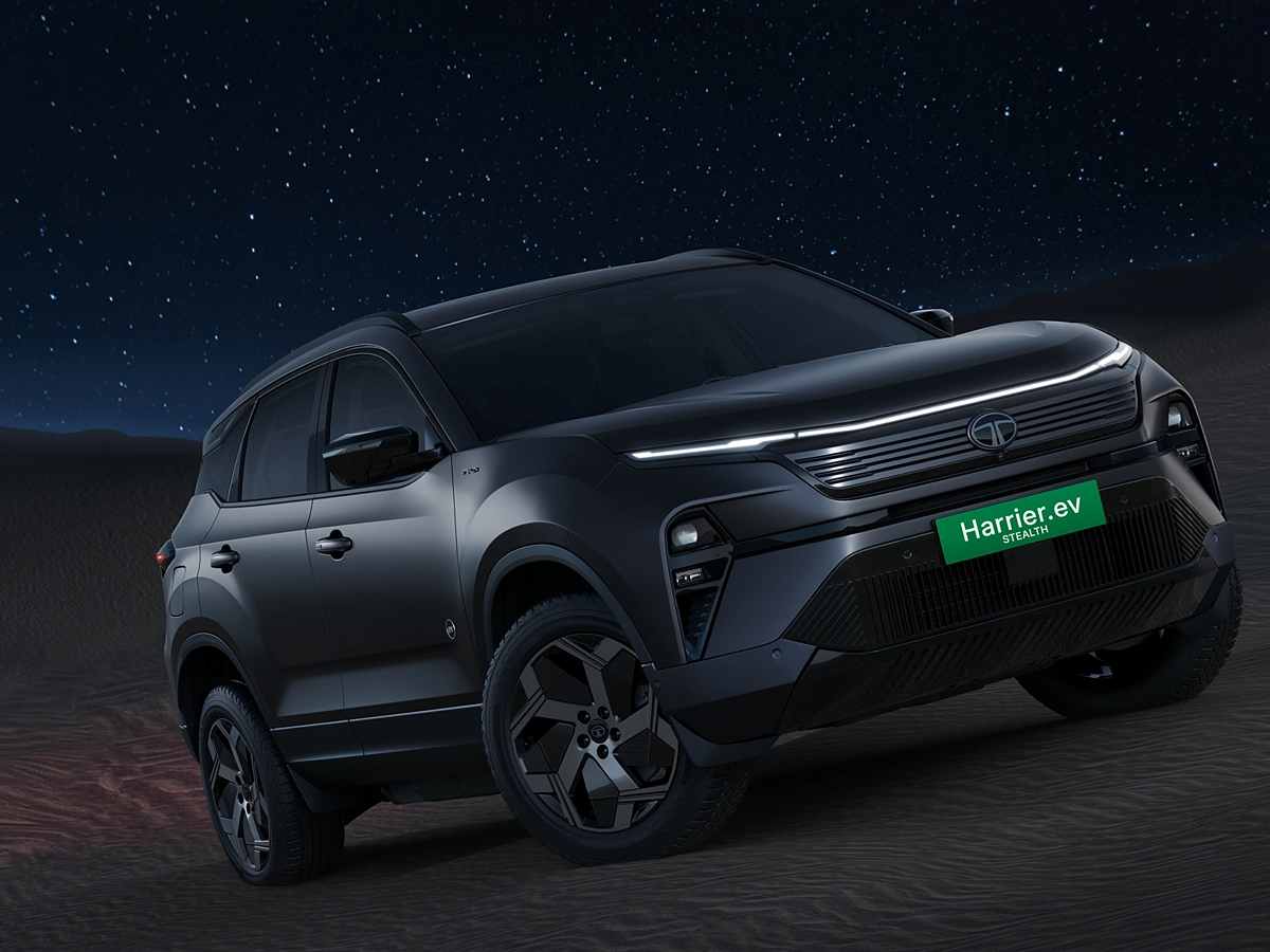 harrier-ev-right-front-three-quarter